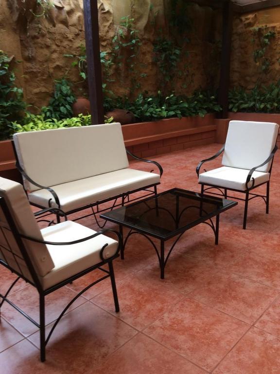 مبيت وإفطار ليغاسبي Casa Roces المظهر الخارجي الصورة